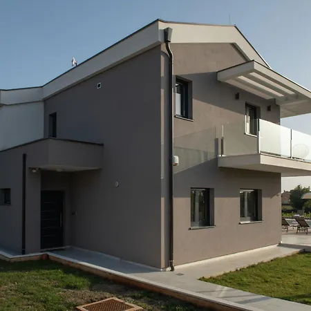 Villa Serena In Istria For 8 People With Private Heated Pool