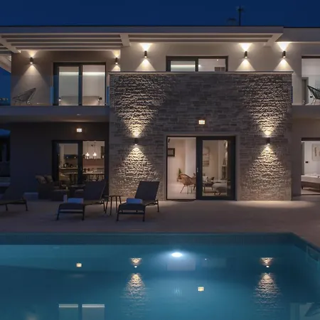 Serena In Istria For 8 People With Private Heated Pool Villa