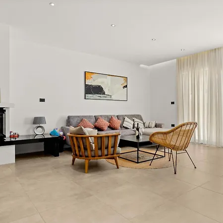 Serena In Istria For 8 People With Private Heated Pool Вилла