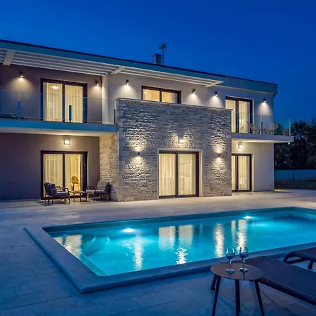 Serena In Istria For 8 People With Private Heated Pool Villa Cukrici