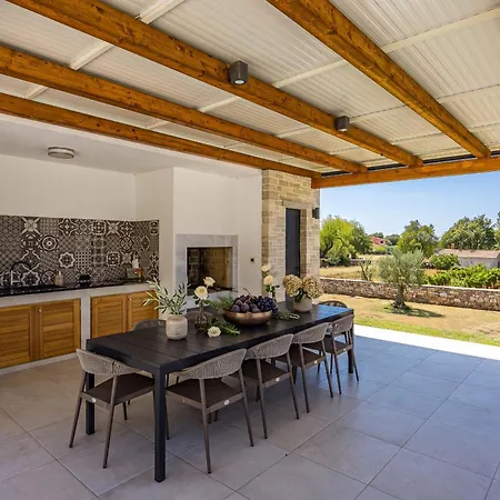 Villa Serena In Istria For 8 People With Private Heated Pool
