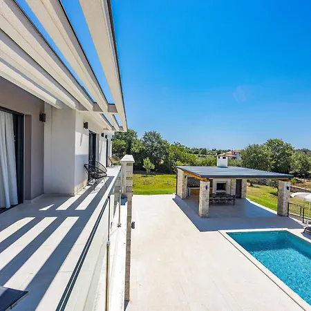 Serena In Istria For 8 People With Private Heated Pool Villa Cukrici
