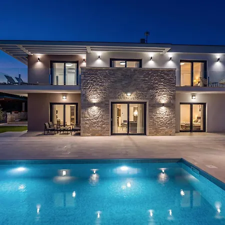 Serena In Istria For 8 People With Private Heated Pool Villa Cukrici