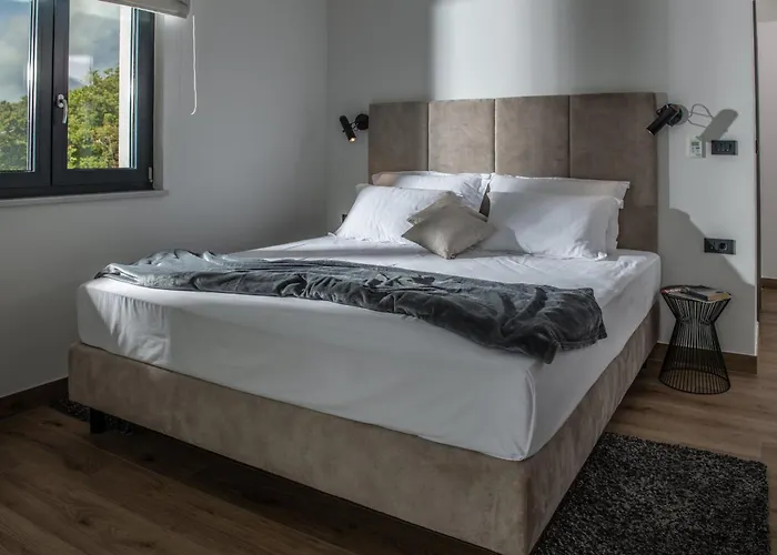 Serena In Istria For 8 People With Private Heated Pool Villa Cukrici
