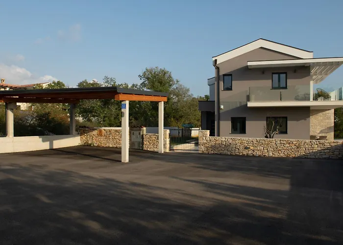 Villa Serena In Istria For 8 People With Private Heated Pool *