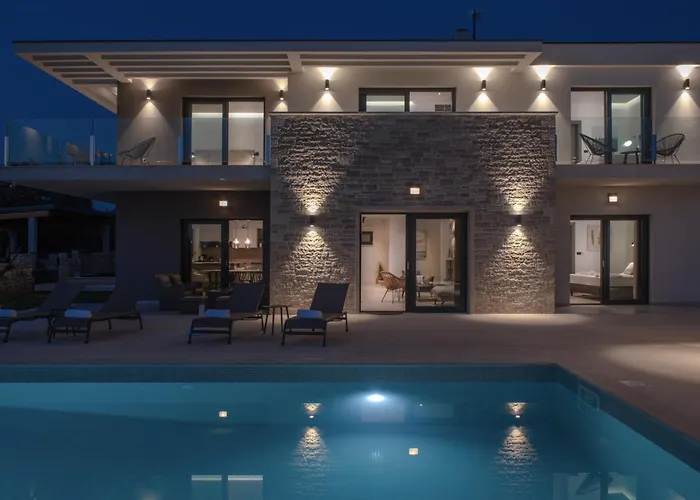 Serena In Istria For 8 People With Private Heated Pool Villa