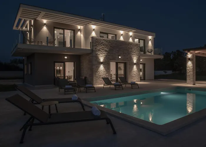 Serena In Istria For 8 People With Private Heated Pool