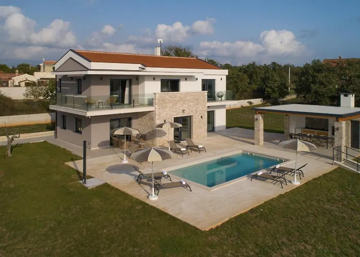Villa Serena In Istria For 8 People With Private Heated Pool Cukrici